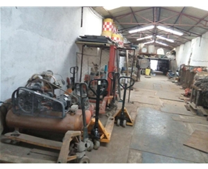 公司庫房一隅 长寿区地址9l9站闲缠欢