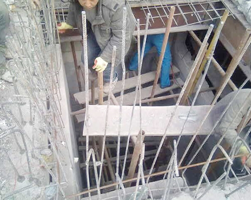 2013年11月萬科紫台電梯井道鋼結構改造工程