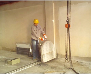 牆鋸切割-2009年11月太原市某門麵房樓板切割加固工程
